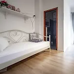 Martina * Betina (Sibenik-Knin)