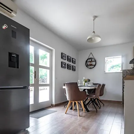 Appartement Martina Betina (Sibenik-Knin)